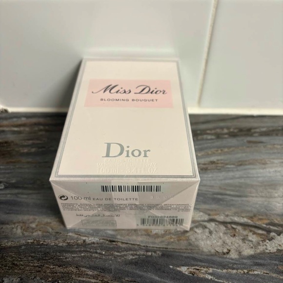 Miss Dior Blooming Boquet Eau De Toilette 100 ml 3.4oz - Picture 4 of 4